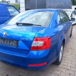 Zderzak tył Skoda Octavia III niebieski LF5W/8X8X HB