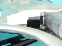 Podnośnik przód lewy Mercedes CLS II C218 W218 218 918234-102 4d sedan