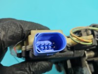 Zamek przód prawy 3B1837016BQ Seat Ibiza III 6L EUROPA Producent części: Seat, 8pin