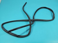 Uszczelka drzwi przód lewa Toyota Verso 09-