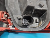 Lampa tył lewa Seat Exeo kombi Producent części: Seat, Uszkodzenie widoczne na zdjęciu Z BŁOTNIKA 08-11 EUROPA