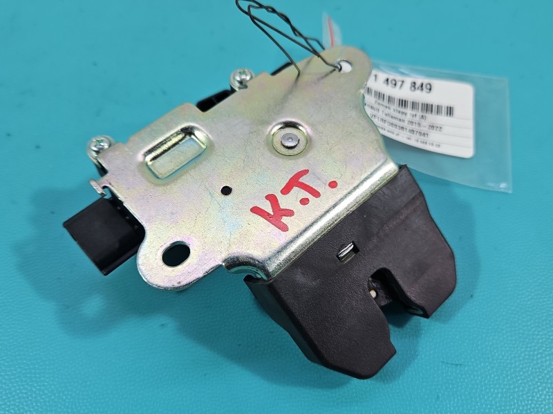 Zamek klapy tył 905033138R Renault Talisman sedan 4pin