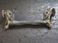 Tylna belka oś tył Honda Jazz III 1.3 16V