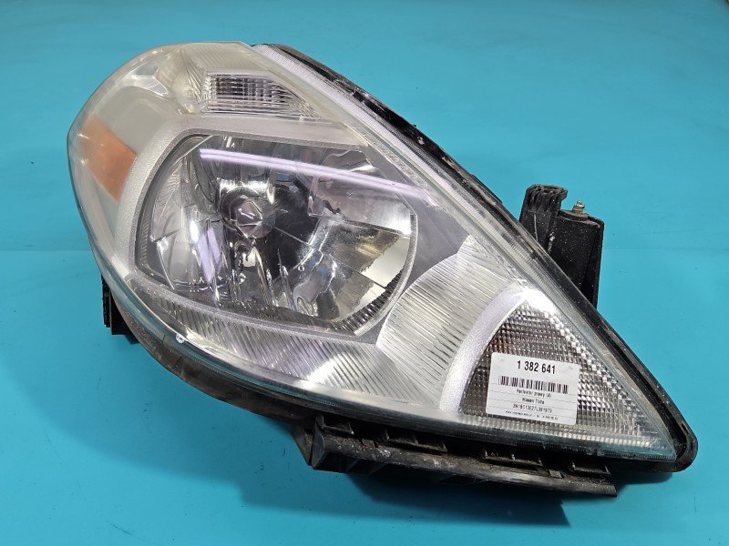 Reflektor prawy lampa przód Nissan Tiida EUROPA