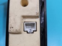 Przełącznik szyb Opel Monterey 897122-8490 Producent części: OPEL, 4D00R-DR-LHD EU