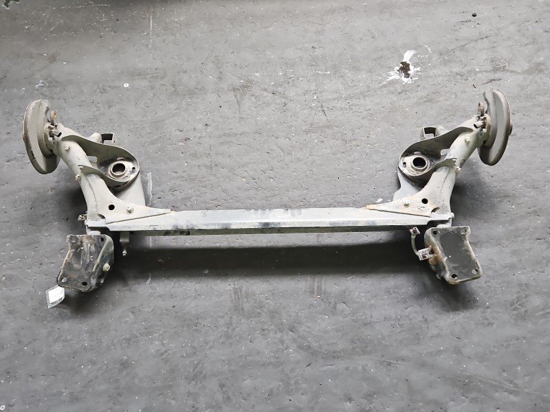 Tylna belka oś tył Skoda Rapid 1.0 TSI (CHZ) Tylna belka oś tył Skoda Rapid 1.0 TSI (CHZ)