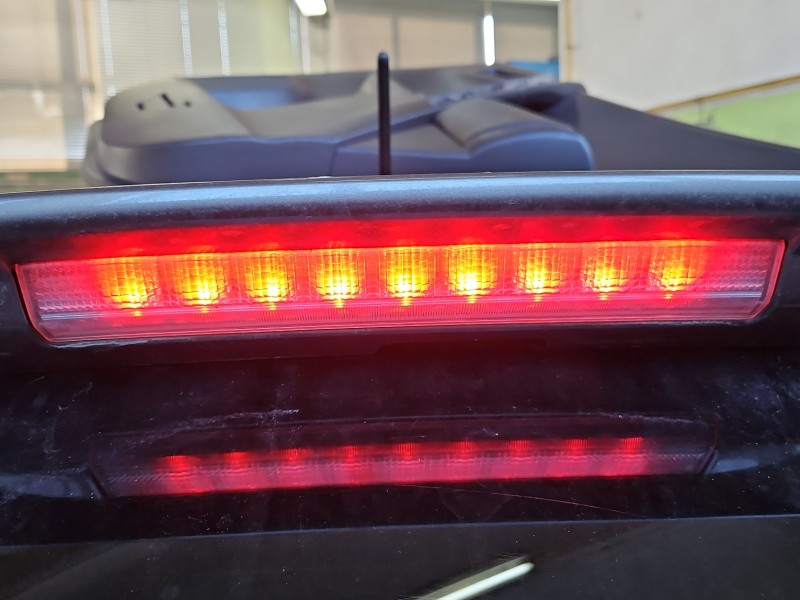 Spoiler lotka klapy Toyota Rav4 IV 4T3