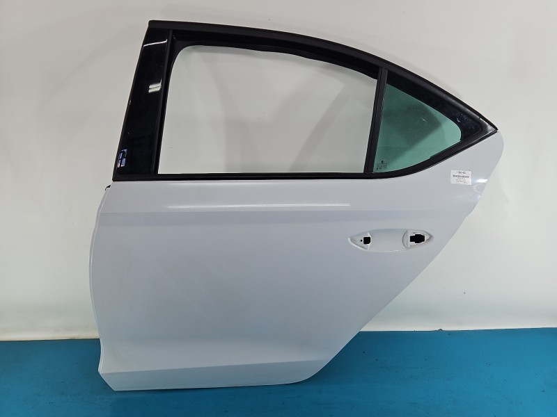 Drzwi tył lewe Skoda Octavia IV HB 5d LS9R