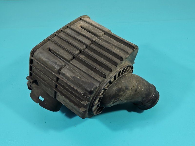 Obudowa filtra powietrza Alfa romeo 159 51785518 1.9 jtd Obudowa filtra powietrza Alfa romeo 159 51785518 1.9 jtd
