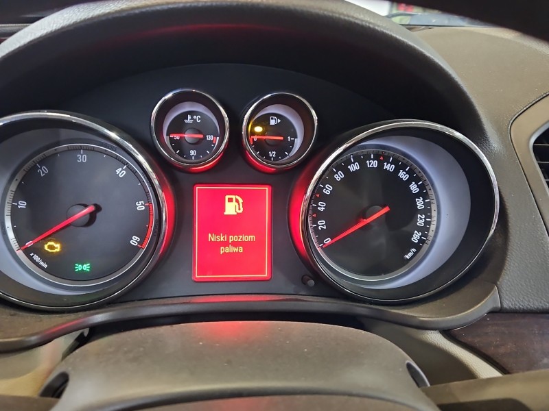 Licznik Opel Insignia A 2.0 cdti 13327313 EUROPA