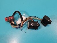 Przełącznik Peugeot, Przełącznik regulacji fotela. Urwany zatrzask. P.P Peugeot 407 9647058077