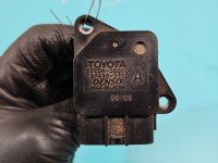 Przepływomierz Toyota Rav4 III 05- 22204-30010, 197400-2110 2.2 D4D (2AD)