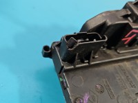 Zamek tył lewy Renault Laguna III 6pin, uszkodzona obudowa wtyczki 825010003R-B