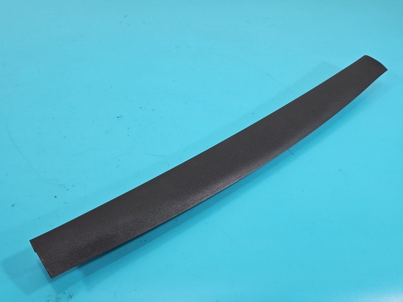 Osłona ZAŚLEPKA PLASTIK Kia Sorento 81760-C5000 Osłona ZAŚLEPKA PLASTIK Kia Sorento 81760-C5000