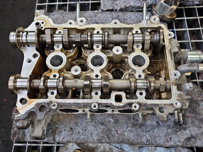 Głowica Toyota Yaris III 1.0 vvti (1KR)