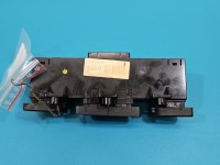 Przełącznik PDC podgrzewania foteli Hyundai Ix35 93310-2Y100