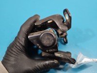 Zawias drzwi przód lewy Renault Clio III