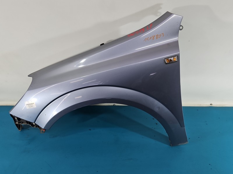 Błotnik przód lewy Opel Astra III H Z163