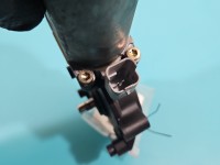 Podnośnik przód lewy Peugeot Partner I 0130821763 5d HB