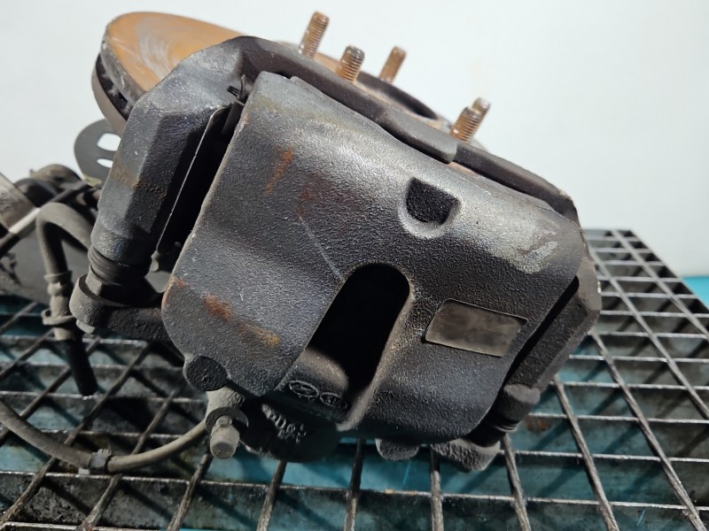 Zacisk przód lewy Kia Ceed III 18-21 1.5 T-GDi