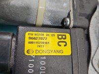 Podnośnik przód lewy Chevrolet Captiva 96627077