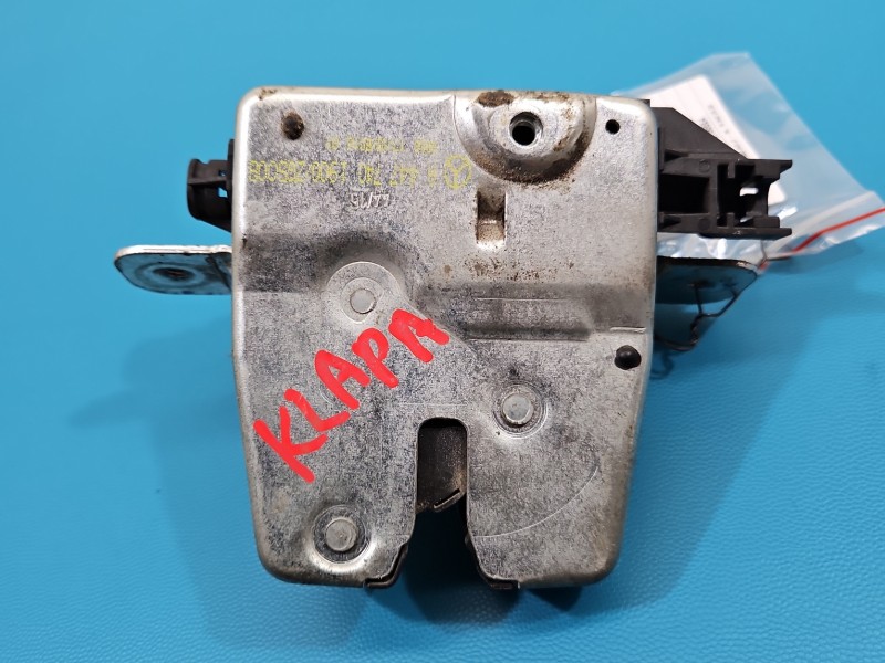 Zamek klapy tył Mercedes Vito W447 14- HB A4477401900