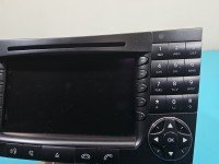 Radio fabryczne Mercedes CLS C219 W219 A2118202197, 51132845 radioodtwarzacz
