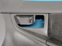 Tapicerka drzwi przód prawa boczek Toyota Corolla E12 67777-02160, 67763-02180