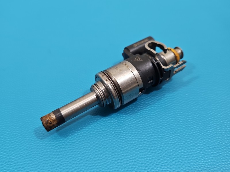 Wtryskiwacz Porsche Panamera I 970 94611012860 3.0 v6 (CWD)