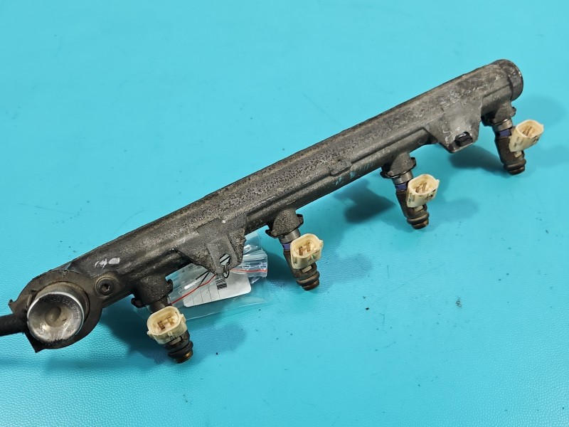 Wtryskiwacz Seat Leon I Toledo II 036133319AL 1.6 16v