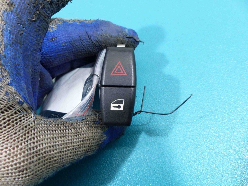 Przełącznik świateł awaryjnych Bmw e60 e61 6919506
