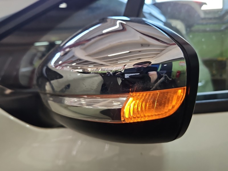 Lusterko lewe Peugeot 2008 I 13-19 elektryczny, Europejska, Kod lakieru: KWE, składane elektrycznie. 5+4pin europa