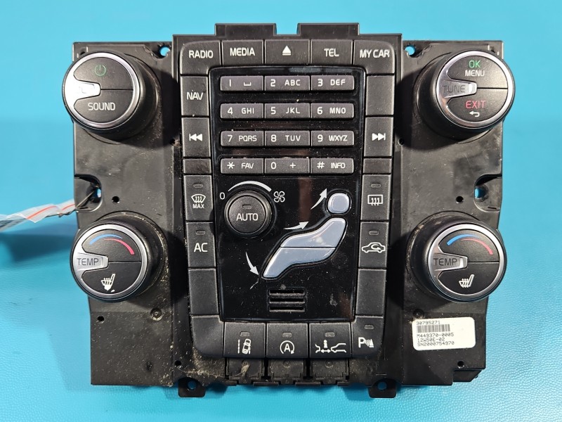 Konsola panel nawiewu Volvo XC60 I 08- 30795271