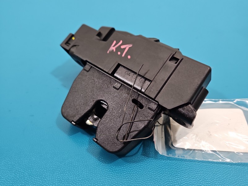 Zamek klapy tył 9804762080 Citroen C4 Cactus 14-20 HB CITROEN, 3pin