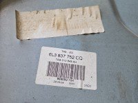 Podnośnik przód prawy Seat Ibiza III 6L 6L3837756S 3d
