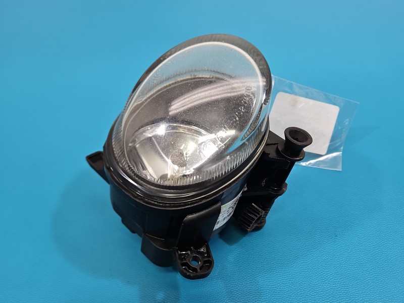 Halogen prawy AUDI A4 B8
