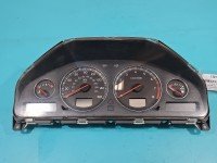 Licznik Volvo XC90 I 02- 30682279 2.9 T6 EUROPA