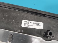 Listwa dekor deski Mercedes W212 A2127200722, A2127300222, A2126801207 odklejona listwa przy kratce środkowej,11 elementów