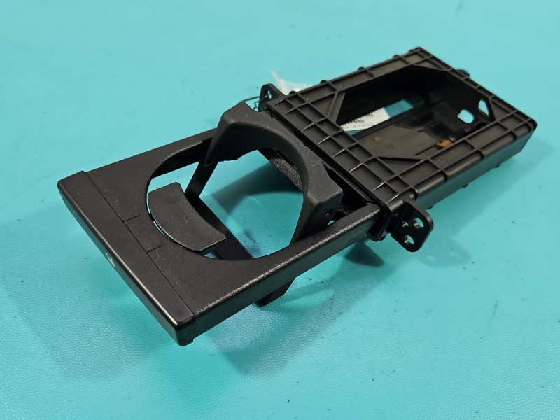 Uchwyt na napoje kubek CUP HOLDER Toyota Avensis II T25 MT3509