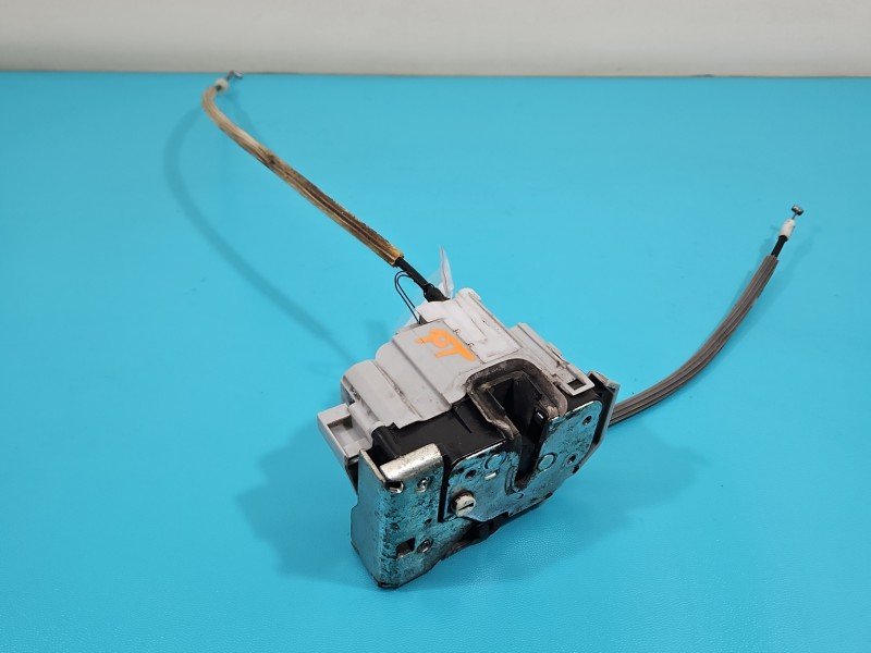 Zamek tył prawy Lancia Delta III 08-14 LANCIA, 4PIN