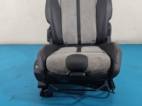 Fotele komplet kanapa Peugeot 3008 II 16-23
