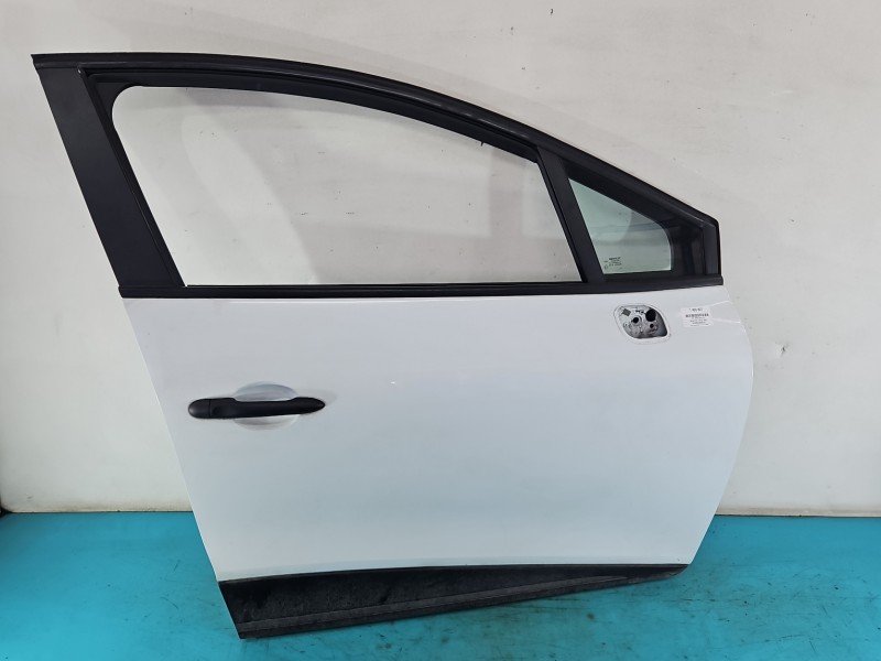 Drzwi przód prawe Renault Clio IV 12-20 5d biały DV369 Drzwi przód prawe Renault Clio IV 12-20 5d biały DV369