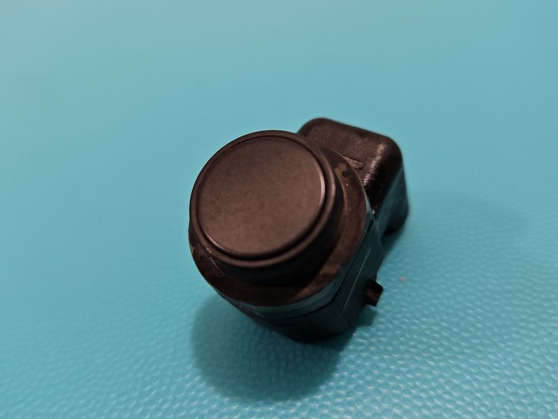 Czujnik parkowania PDC BMW X3 F25 2105120643, 9251944 czarny 475/9 Czujnik parkowania PDC BMW X3 F25 2105120643, 9251944 czarny 475/9
