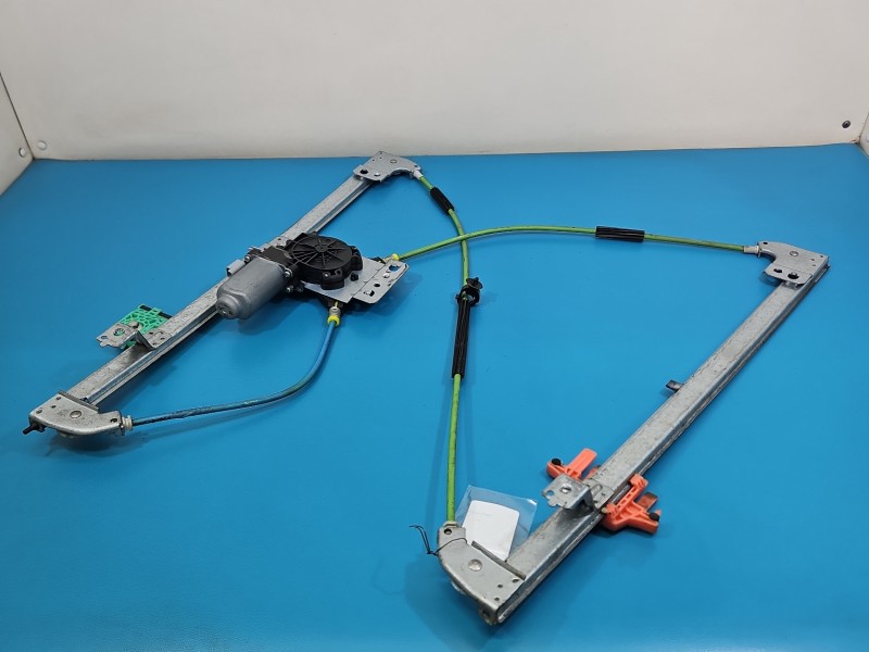 Podnośnik przód prawy SZYBY WINDA Fiat Scudo II 06- Europejska 5d HB 400985B