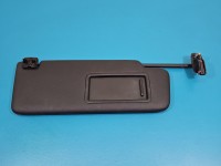 Przesłonka prawa Audi A4 B9 DASZEK osłona przeciwsłoneczna