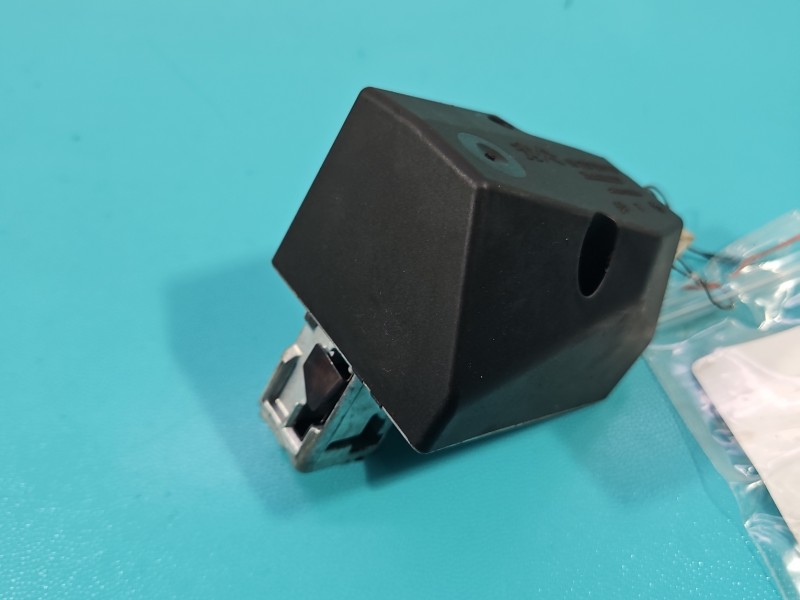 Blokada kierownicy Peugeot 508 I 9673759980