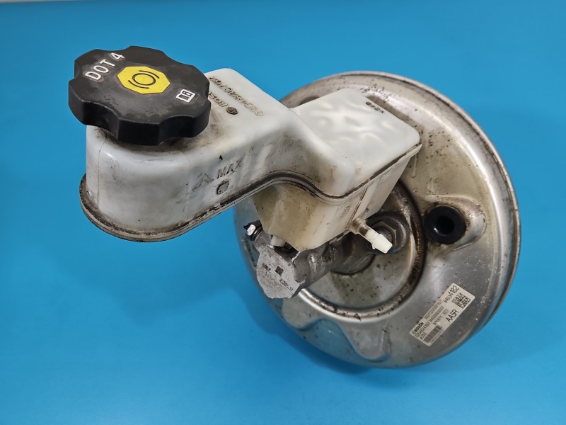 Serwo hamulcowe Opel Insignia B 2.0 CDTI 84034182, 0204820762