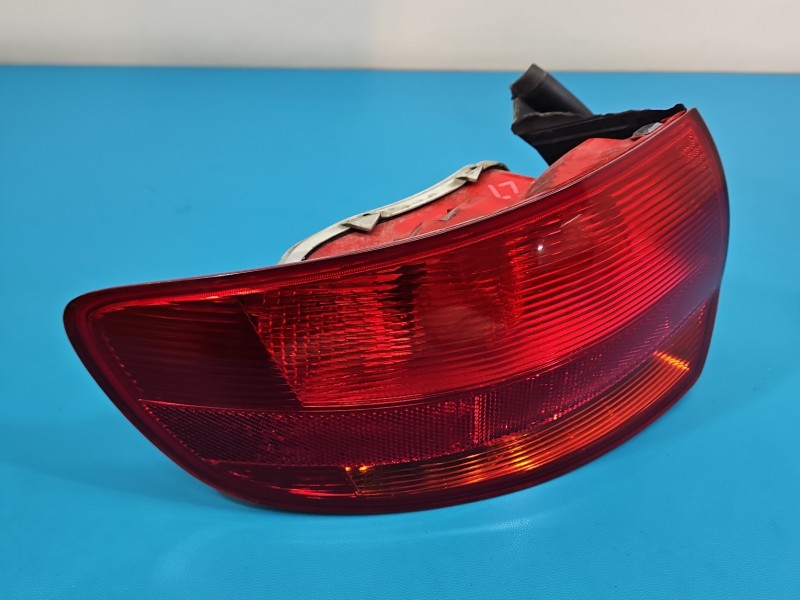 Lampa tył lewa błotnika Audi A3 8P HB EUROPA 8P4945095C