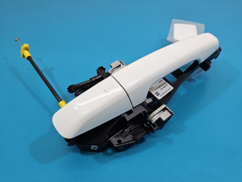 Klamka przód lewa zewnętrzna Land rover range Evoque I 11-18 BJ32-224N03