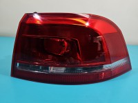 Lampa tył prawa Volkswagen, W BŁOTNIK KOMBI Z LISTWĄ ŻARÓWKOWĄ Vw Passat B7 kombi